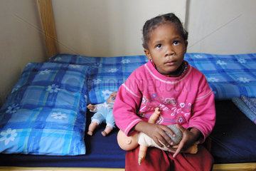 Aidswaise in einem Waisenheim in Namibia