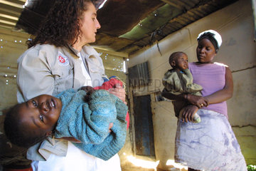Humanitaere Hilfe im Elendsviertel in Namibia
