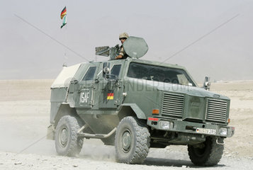 Deutsche ISAF Patrouillenfahrt ausserhalb von Kabul