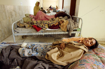Erdbebenopfer im Hospital Muzaffarabad