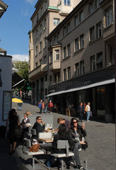 Zuerich  Cafe in der Altstadt