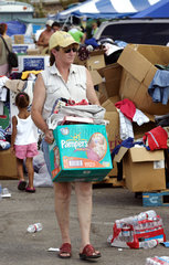 Hilfsgueterabholung nach dem Hurrikan Katrina