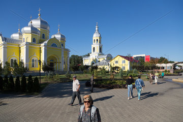 Republik Moldau  Gagausien  Comrat - die russisch-orthodoxe Kathedrale mit Glockenturm