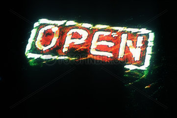 Neonschild Open