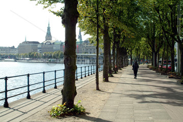 Hamburg  Uferpromenade an der Binnenalster