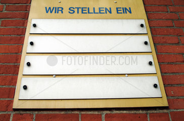Hamburg  Schild an einer Ziegelwand