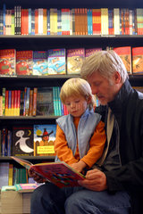Vater - Sohn - Vorlesen - Buchhandlung in Essen