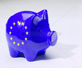 Sparschwein mit Symbol der EU