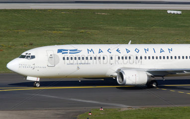 MACEDONIAN Flugzeug am Duesseldorfer Flughafen