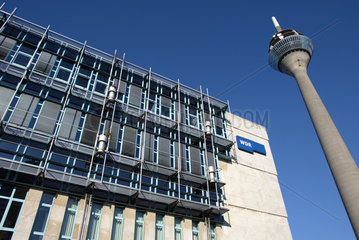 WDR Landesstudio Duesseldorf und der Rheinturm