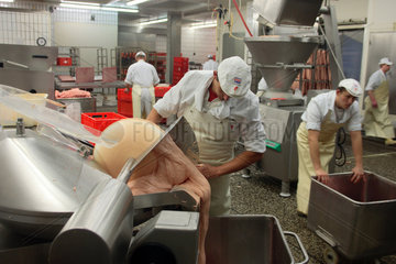 Essen  Wurstproduktion bei der Fleischergenossenschaft Ruhr eG