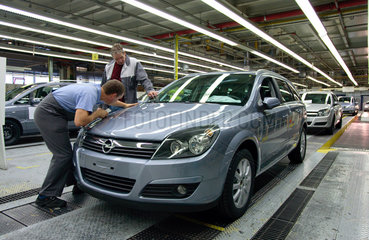 Opel Werk Bochum  neuer Opel Astra Caravan