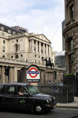 London  Finanzviertel  Bank Station