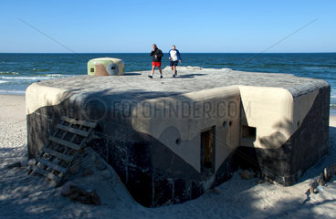 Kussfeld  Polen  Bunker an der Ostseekueste