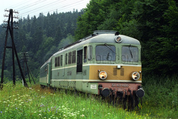 Zug der staatlichen Eisenbahngesellschaft PKP  Polen