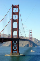 San Francisco  USA  die Golden Gate Bridge ueber die San Francisco Bay