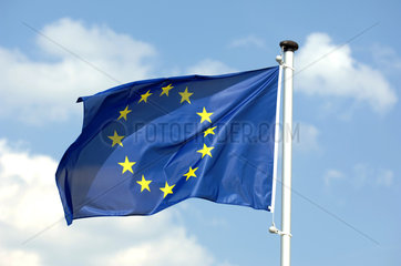 Europaflagge an einer Fahnenstange  Ferch
