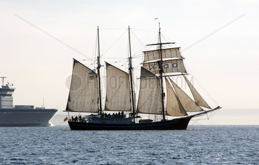 Segelschiff auf der Ostsee  Warnemuende