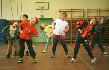 Kinder beim Schulsport  Brandenburg