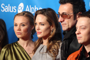 Berlin  Deutschland  Alma Terzic  Angelina Jolie und Branko Djuric  Schauspieler