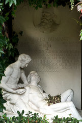 Zuerich  Schweiz  das Grab des Roten Kreuz Begruenders Henry Dunant