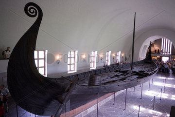Norwegen  Ausstellung Osebergskipet (Das Oseberg-Schiff) in Bygdoy (Oslo)
