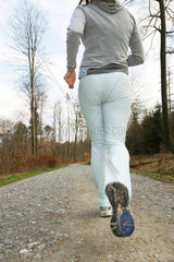 Frau beim Jogging