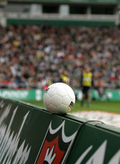 Fussball im Weser-Stadion  Bremen