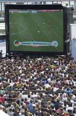 Kiel  Fussball-Fans verfolgen die WM 2002