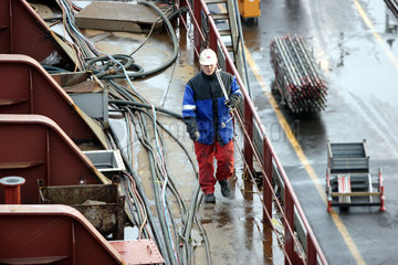 Arbeiter der Lindenau-Werft in Kiel