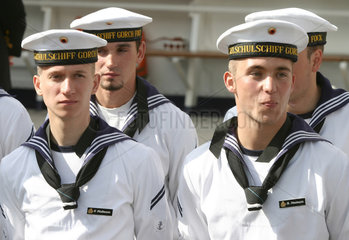 Kiel  Marine-Soldaten auf der Gorch Fock