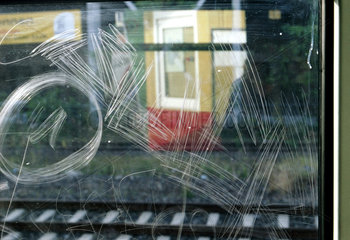 Berlin  Vandalismus in Berliner S-Bahn