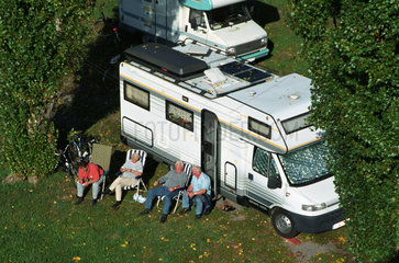 Wohnmobil auf dem Campingplatz