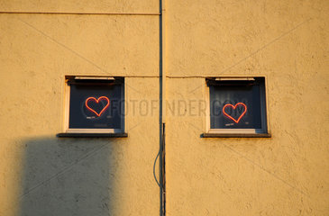 Frankfurt/Main  Fenster eines Bordells