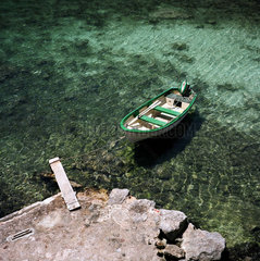 Einsames Boot  Menorca