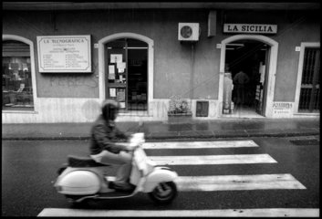 Sizilien  Nicolosi  Motorroller