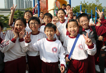 Hongkong  China  froehliche Kinder
