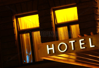 Berlin  Leuchtreklame Hotel