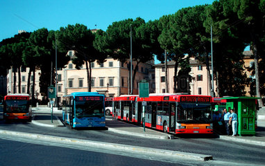 Rom  oeffentlicher Busverkehr