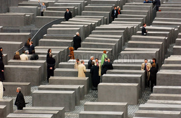 Berlin  Einweihung Mahnmal fuer die Ermordeten Juden Europas