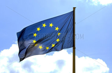 Berlin  Flagge der Europaeischen Union (EU)
