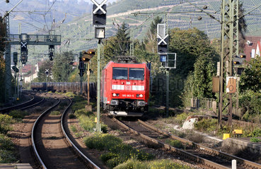 Gueterzug der Deutschen Bahn AG