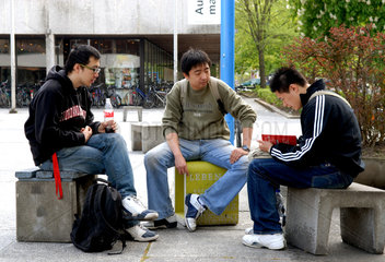 Braunschweig  asiatische Studenten an der TU Carolo-Wilhelmina