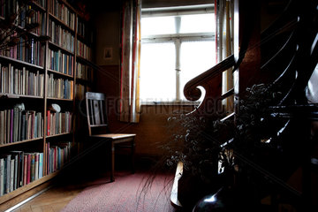 Lesezimmer in einer Wohnung