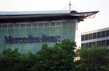 Zentrale von Mercedes Benz  Berlin