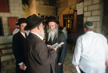 Orthodoxe Juden an der Klagemauer