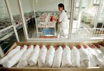 Neugeborene im Hospital Prizren