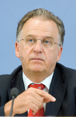 Dieter Hebel Vorstandsvorsitzender GEK  Berlin