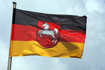 Cuxhaven  Deutschland  Landesflagge von Niedersachsen