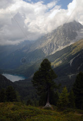 Italien  Blick durch das Pustertal auf den Antholzer See